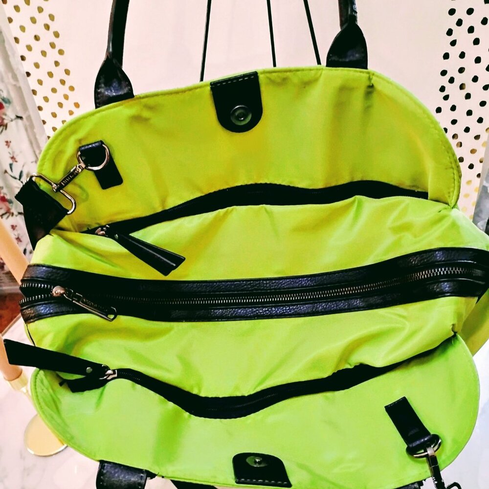 STEVE MADDEN NEON GREEN TOTE - Picture 11 of 12